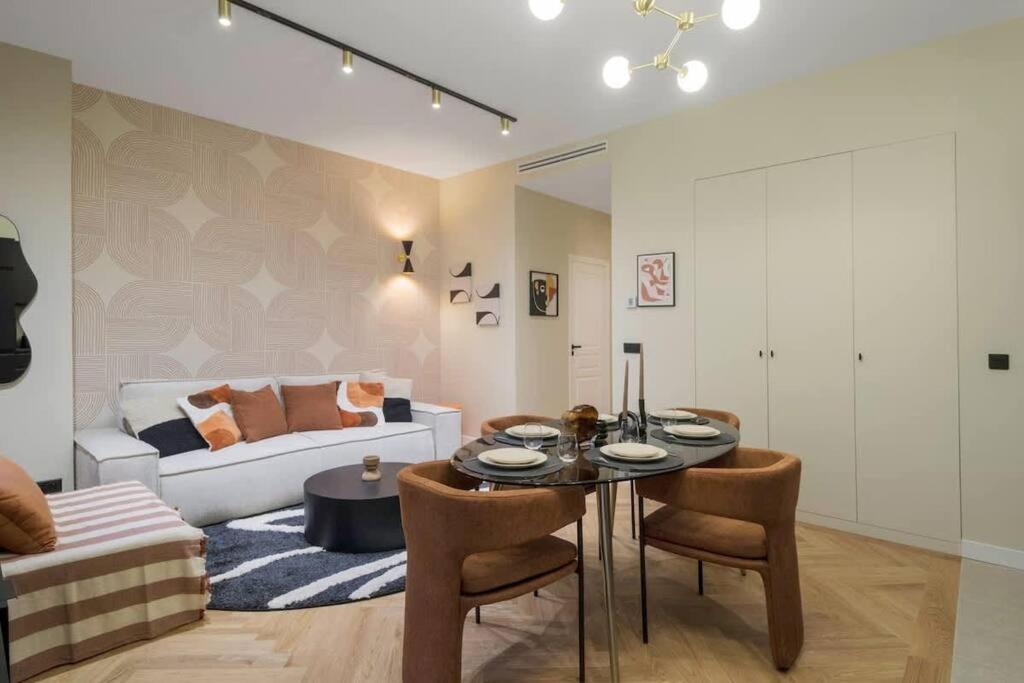 Grand Climatise Bastille - Marais Apartment