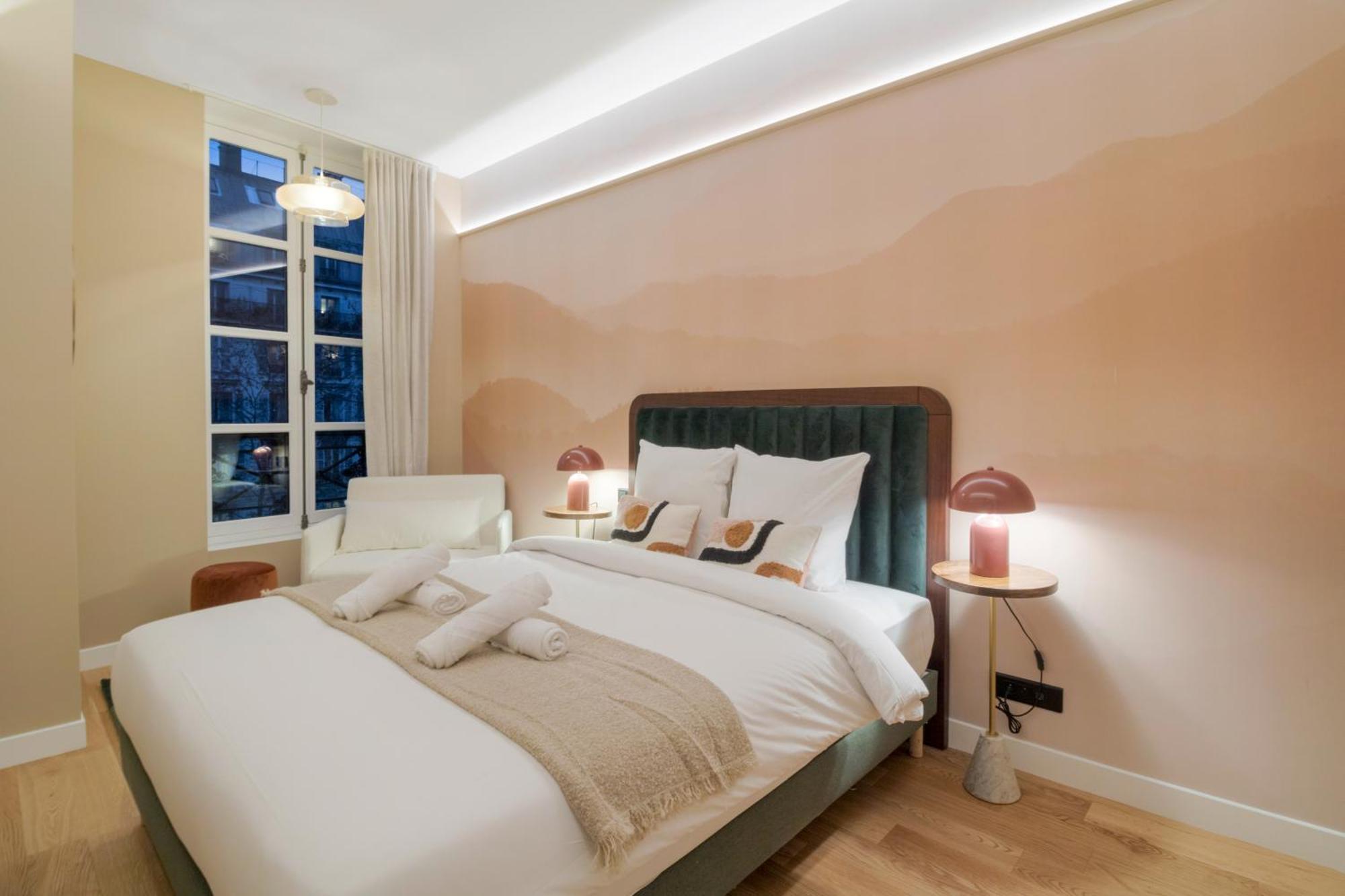 Grand Climatise Bastille - Marais Apartment